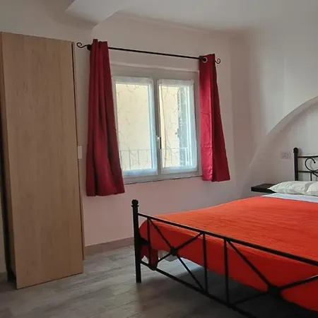 Alojamento de Acomodação e Pequeno-almoço Le Quattro Stagioni Génova